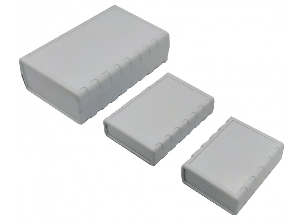 مجموعه 3 عددی جعبه برد پلاستیکی چهار تکه سفید مدل BMD سایز 164x100x51mm