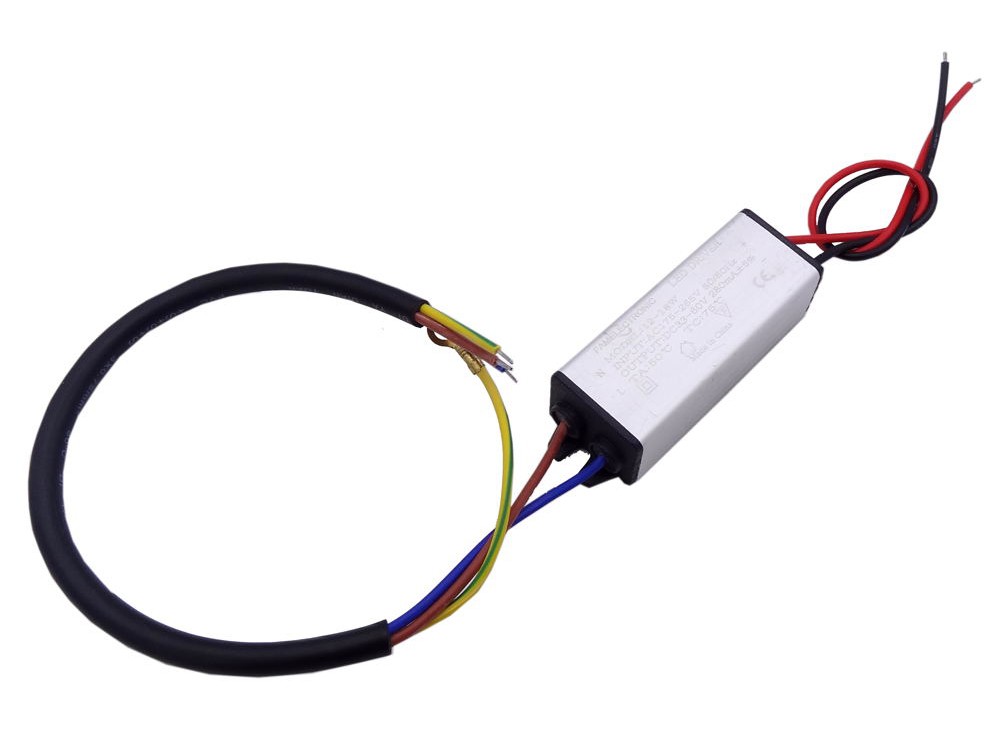 مجموعه 3 عددی درایور LED (12-18)x1W فلزی ضد آب