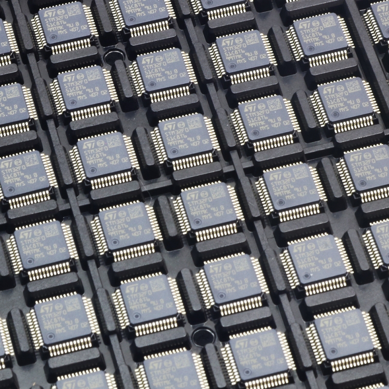 مجموعه 3 عددی میکروکنترلر STM32F051C8T6 مجموعه 3 عددی میکروکنترلر STM32F051C8T6