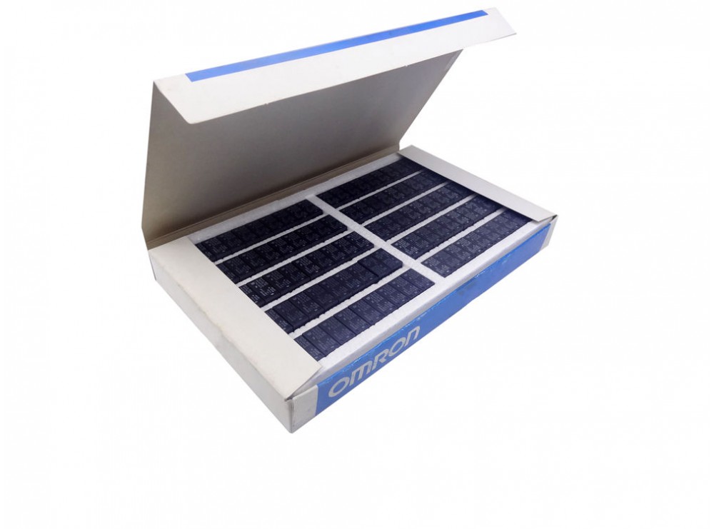 مجموعه 5 عددی رله 12V مینیاتوری 6 پایه ژاپنی مارک OMRON کد G6B-2114P