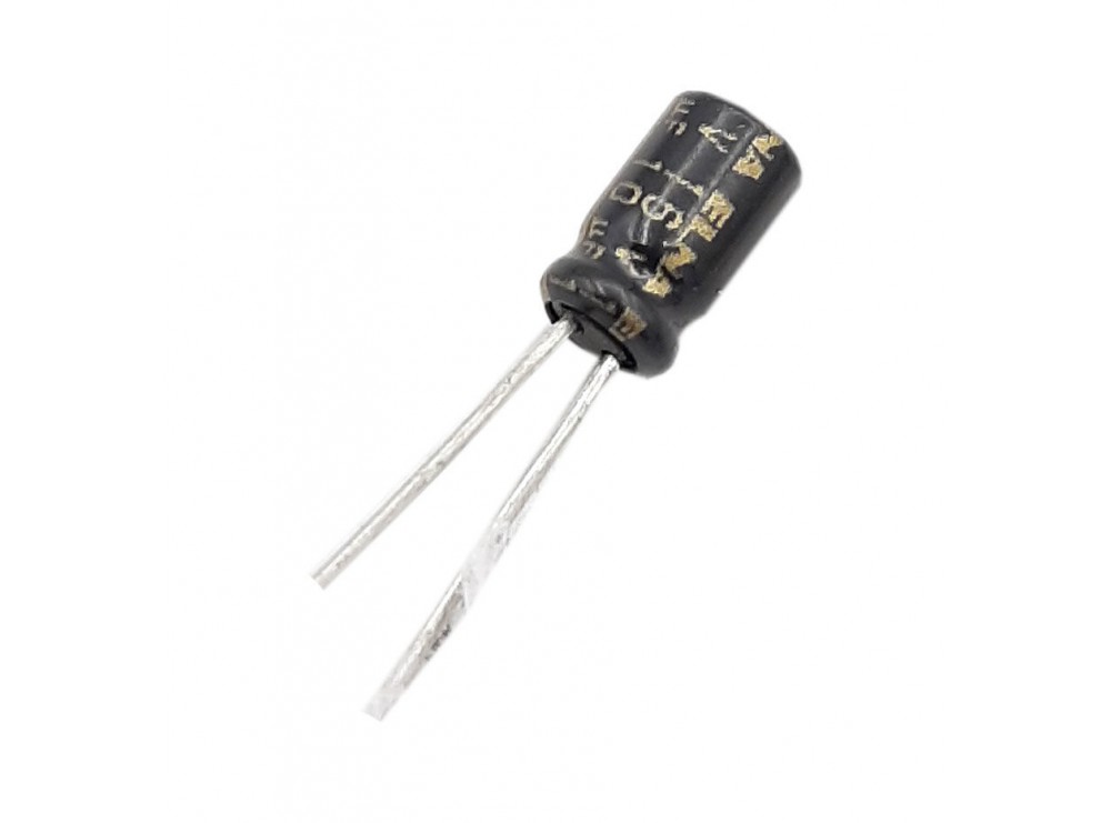 مجموعه 6 عددی خازن الکترولیتی 10uF / 16V ژاپنی مارک ELNA بسته 100 تایی مجموعه 6 عددی خازن الکترولیتی 10uF / 16V ژاپنی مارک ELNA بسته 100 تایی