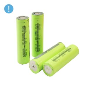 مجموعه 2 عددی باتری لیتیوم یون کارکرده 3.7v سایز 18650 سرتخت 2500mAh ضریب جریان 2C مارک SZNS
