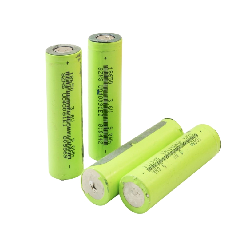 مجموعه 2 عددی باتری لیتیوم یون کارکرده 3.7v سایز 18650 سرتخت 2500mAh ضریب جریان 2C مارک SZNS