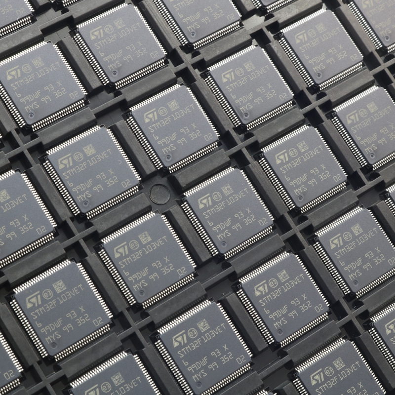 مجموعه 2 عددی میکروکنترلر STM32F103VET6 مجموعه 2 عددی میکروکنترلر STM32F103VET6