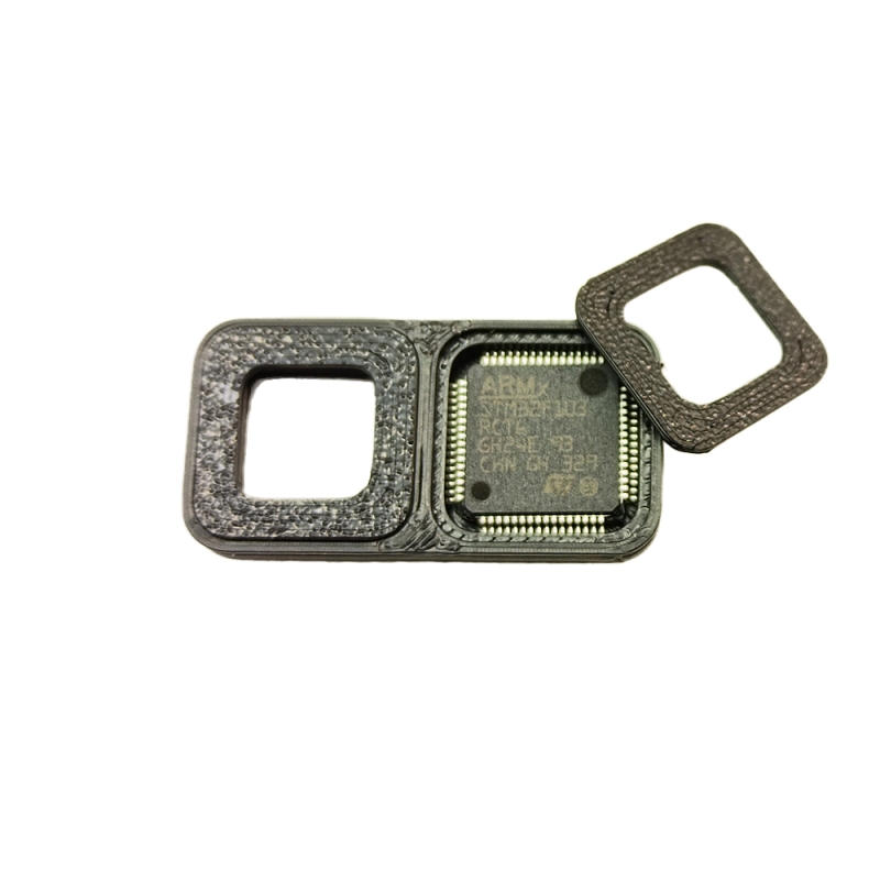 مجموعه 10 عددی قاب محافظ آیسی پکیج QFP64 مدل دوتایی بسته3 تایی 3D print