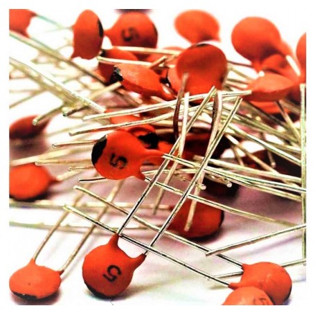 مجموعه 3 عددی خازن عدسی 4pF بسته1000 تایی مجموعه 3 عددی خازن عدسی 4pF بسته1000 تایی